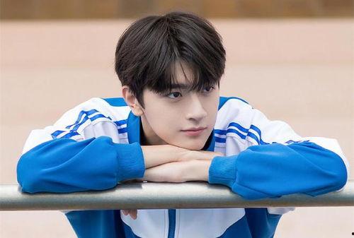 李现圈内爆料靳梦佳 第2张 李现圈内爆料靳梦佳 第2张